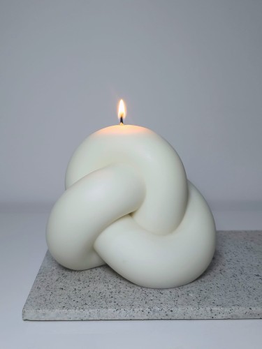 duza-swieca-dekoracyjna-sojowa-knot