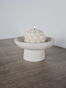 dekoracyjna-biala-misa-z-gipsu