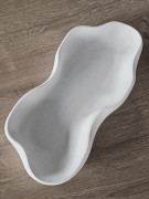 minimalistyczna-dekoracyjna-misa-biala-z-gipsu