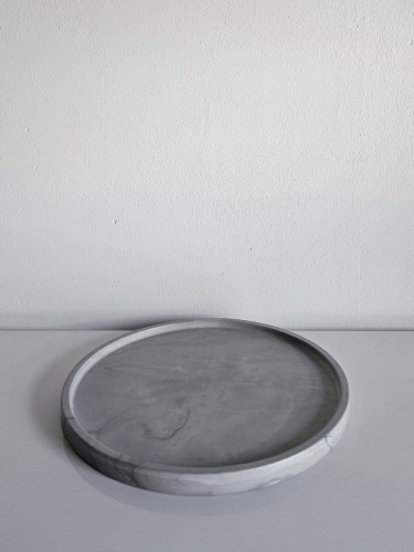 podstawka-szara-okragla-minimalistyczna-pod-swiece