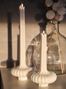 wysokie-ozdobne-swiece-sojowe-kolumny