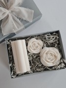 recznie-robione-swiece-sojowe-zestaw-kwiat-pudelko-z-wstazka