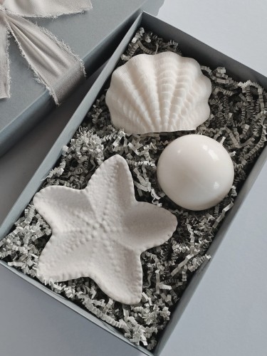 recznie-robione-swiece-sojowe-zestaw-rozgwiazda-pudelko-z-wstazka