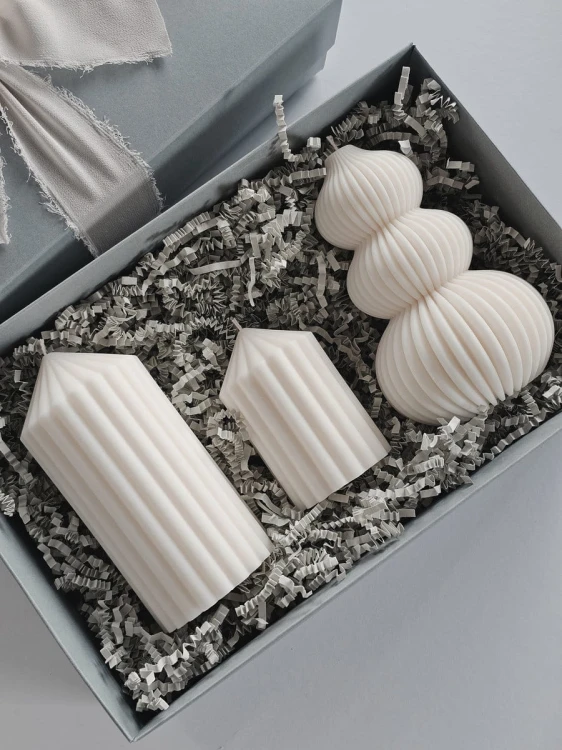 zestaw-prezentowy-recznie-robionych-swiec-sojowych-dekoracyjnych