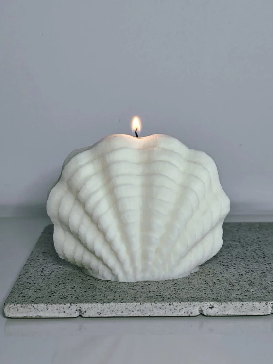 swieca-muszla-recznie-robiona-sojowa