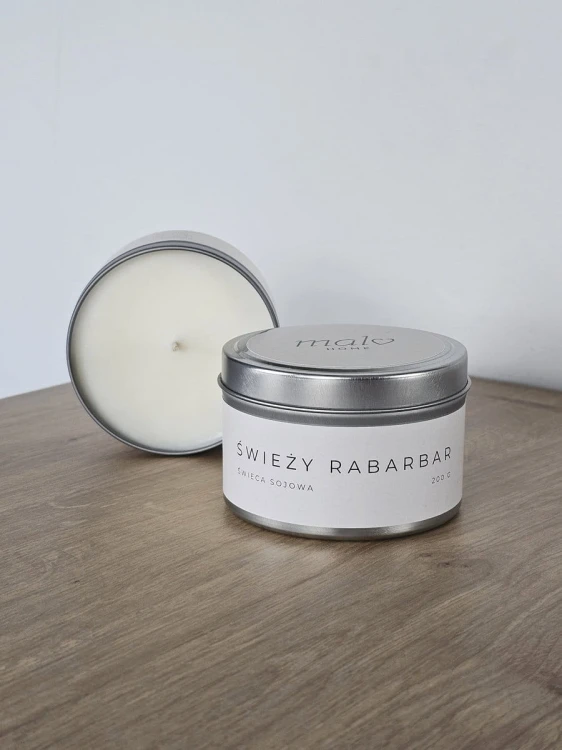 swieca-sojowa-zapachowa-swiezy-rabarbar-w-puszce