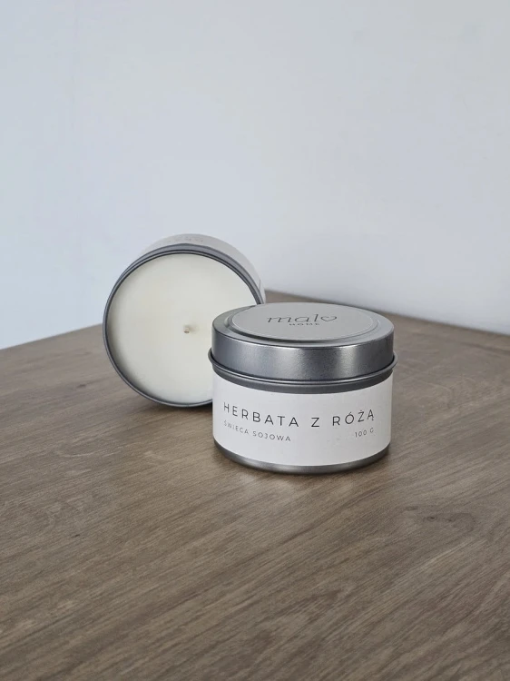 swieca-sojowa-zapachowa-w-puszce-100g-herbata-z-roza